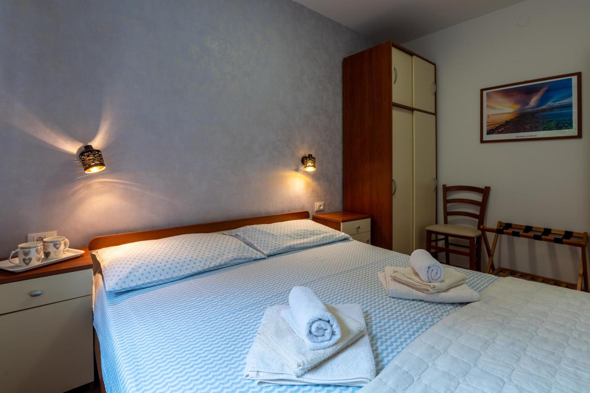 Apartments Mirella Novigrad Istria エクステリア 写真