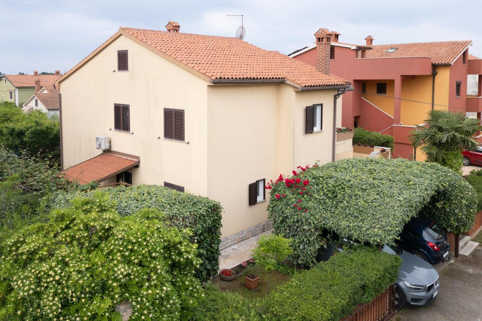 Apartments Mirella Novigrad Istria エクステリア 写真